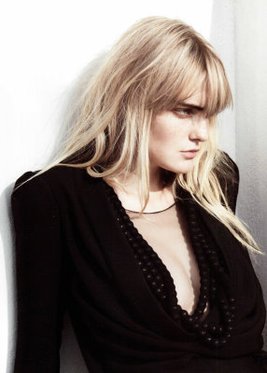 Numéro Korea #16 : Caroline Trentini 