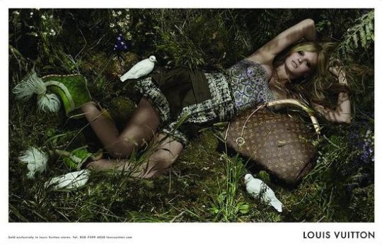 Louis Vuitton 2010 S/S: Lara Stone