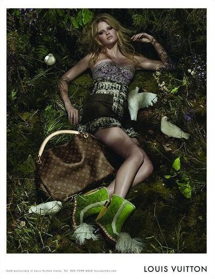 Louis Vuitton 2010 S/S: Lara Stone