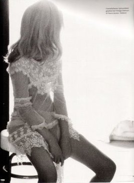 Vogue Germany January 2010 : Toni Garrn