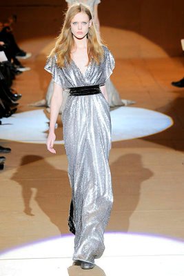 Marc Jacobs F/W 2010 - Frida Gustavsson