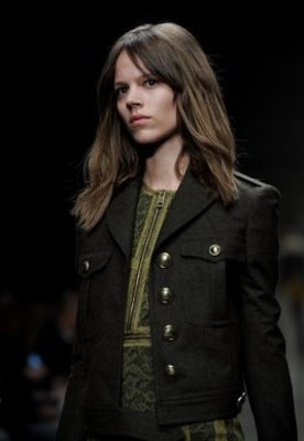 Burberry Prorsum F/W 2010 - Freja Beha Erichsen