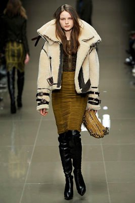 Burberry Prorsum F/W 2010 - Anna de Rijk