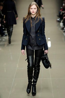 Burberry Prorsum F/W 2010 - Rasa Zukauskaite