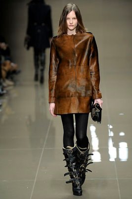 Burberry Prorsum F/W 2010 - Sara Blomqvist