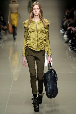 Burberry Prorsum F/W 2010 - Carla Gebhart