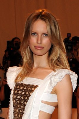 Met Gala 2010 - Karolina Kurkova