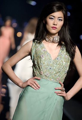 Dior Cruise 2011 Shanghai - Liu Wen