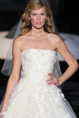 Barcelona Bridal Week 2010 - Toni Garrn