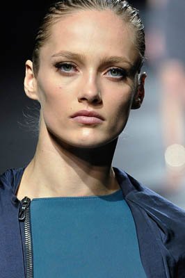 Lanvin S/S 2011 : Karmen Pedaru