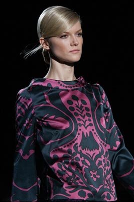 Alberta Ferretti F/W 2011 - Kasia Struss