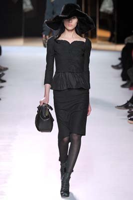 Nina Ricci F/W 2011 - Liu Wen