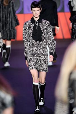Anna Sui F/W 2011 - Saskia de Brauw