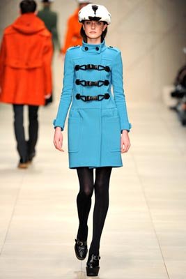 Burberry Prorsum F/W 2011 - Jacquelyn Jablonski