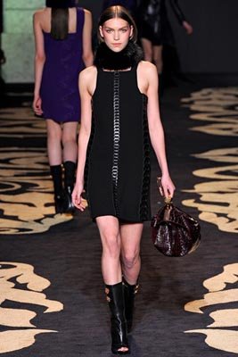 Versace F/W 2011 - Arizona Muse