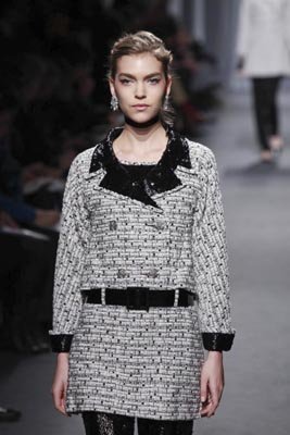 Chanel Haute Couture S/S 2011 - Arizona Muse