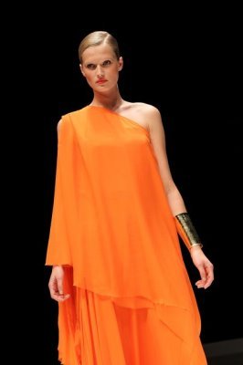 MICHALSKY S/S 2011 - Toni Garrn