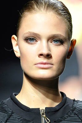 Lanvin S/S 2011 : Constance Jablonski