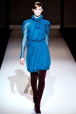 Alberta Ferretti F/W 2011 - Juju Ivanyuk