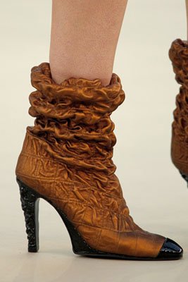 Chanel Haute Couture F/W 10.11