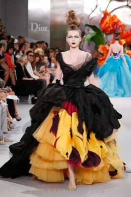 Christian Dior Haute Couture F/W 2010:Kim Noorda