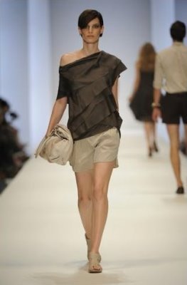 BOSS BLACK S/S 2011 - Iris Strubegger