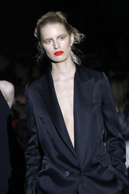 Hakaan F/W 2011 - Karolina Kurkova