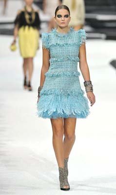 Chanel S/S 2011 : Eniko Mihalik