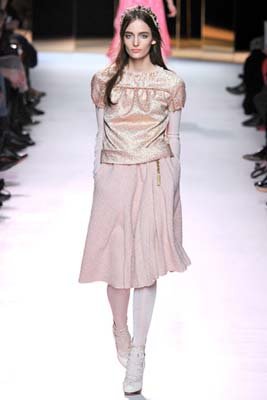 Nina Ricci F/W 2011 - Zuzanna Bijoch