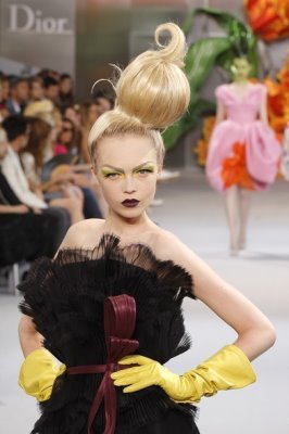 Christian Dior Haute Couture F/W 2010:Siri Tollerod
