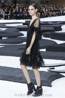 Chanel S/S 2011 : Freja Beha Erichsen 