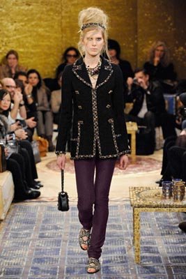 Chanel Paris-Byzance Pre Fall 2011 - Iselin Steiro