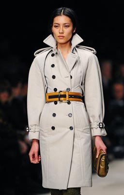 Burberry Prorsum F/W 2011 - Liu Wen