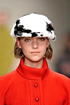 Burberry Prorsum F/W 2011 - Arizona Muse