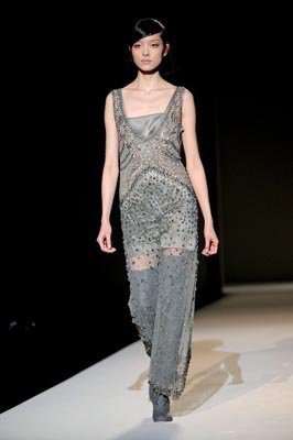 Alberta Ferretti F/W 2011 - Fei Fei Sun