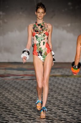 Salinas S/S 2011 - Michaela Kocianova