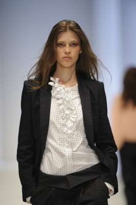 BOSS BLACK S/S 2011 - Yulia Kharlapanova