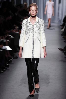 Chanel Haute Couture S/S 2011 - Karmen Pedaru