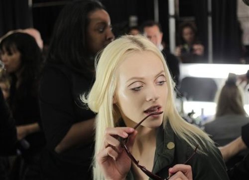 Anna Sui F/W 2011 - Ginta Lapina