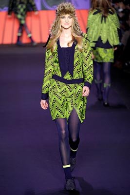 Anna Sui F/W 2011 - Caroline Trentini