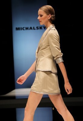 MICHALSKY S/S 2011 - Lisanne De Jong