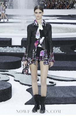 Chanel S/S 2011 : Kendra Spears