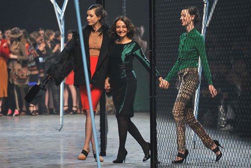 Sonia Rykiel F/W 2011 - Tati Cotliar,Nathalie Rykiel &amp; Ruby Aldridge