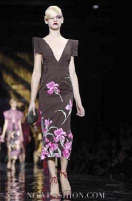 Louis Vuitton S/S 2011 : Ginta Lapina