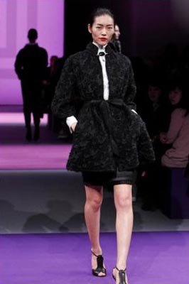 Shiatzy Chen F/W 2011 - Liu Wen