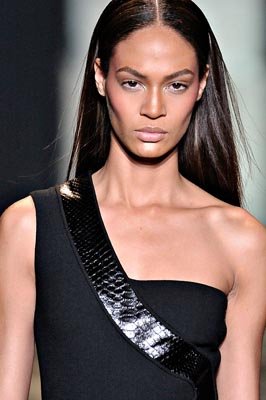 Versace F/W 2011 - Joan Smalls