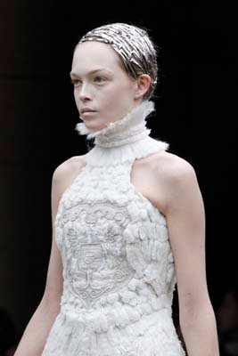 Alexander McQueen F/W 2011 - Siri Tollerod