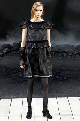 Chanel F/W 2011 - Juju Ivanyuk