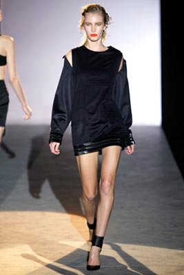 Hakaan F/W 2011 - Emily Baker