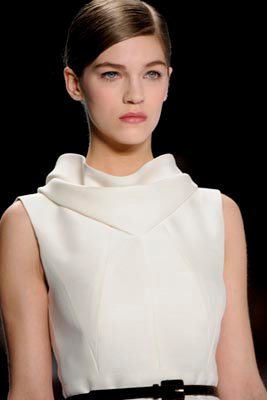 Carolina Herrera F/W 2011 - Samantha Gradoville